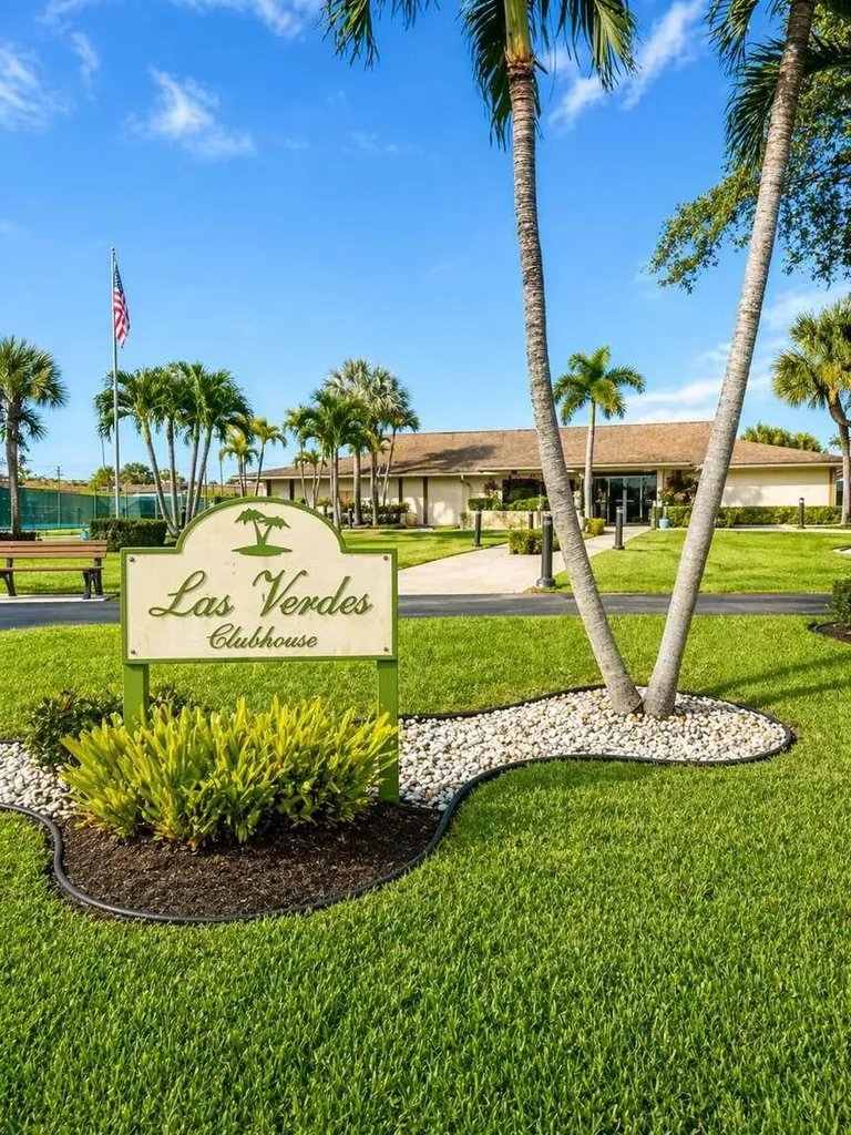 5160 Las Verdes Circle Delray Beach FL 33484