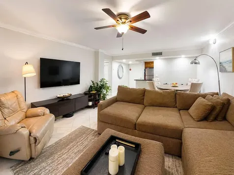 5160 Las Verdes Circle Delray Beach FL 33484