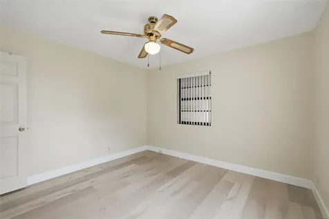 2126 Taft Street Hollywood FL 33020