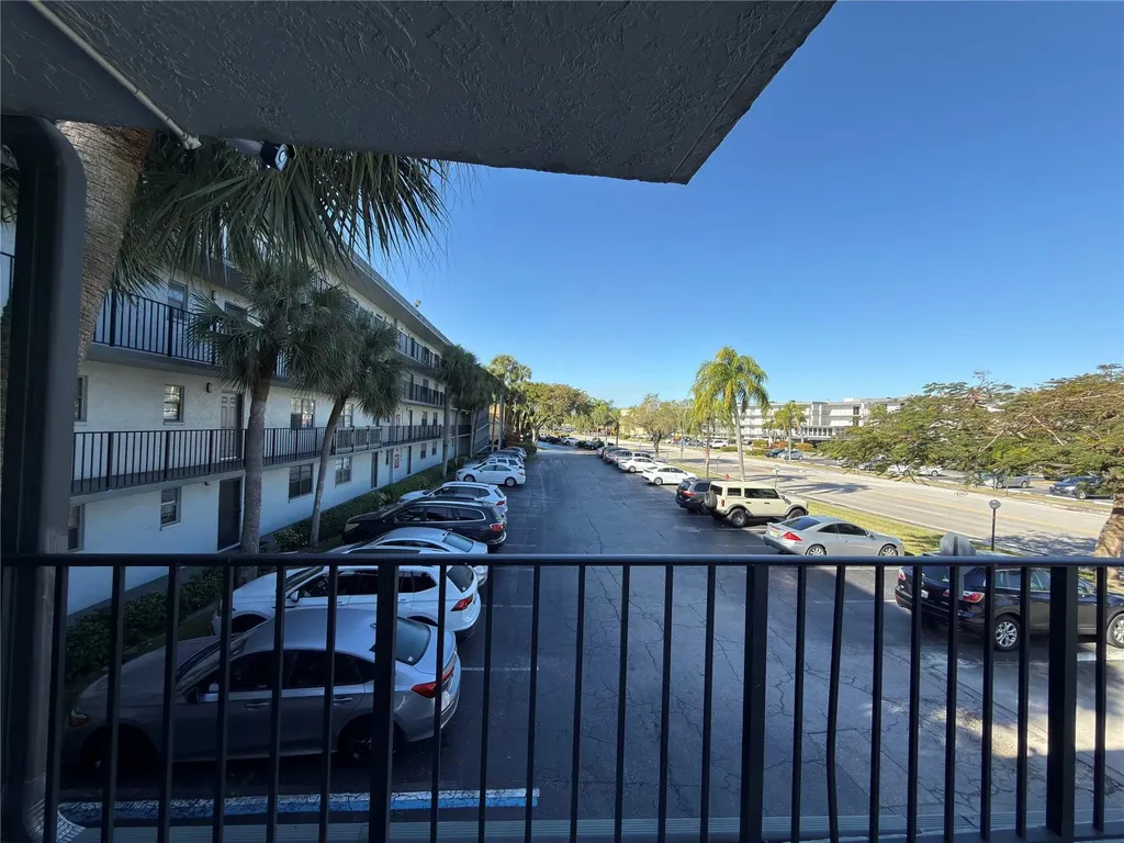9440 SW 8 Street Boca Raton FL 33428