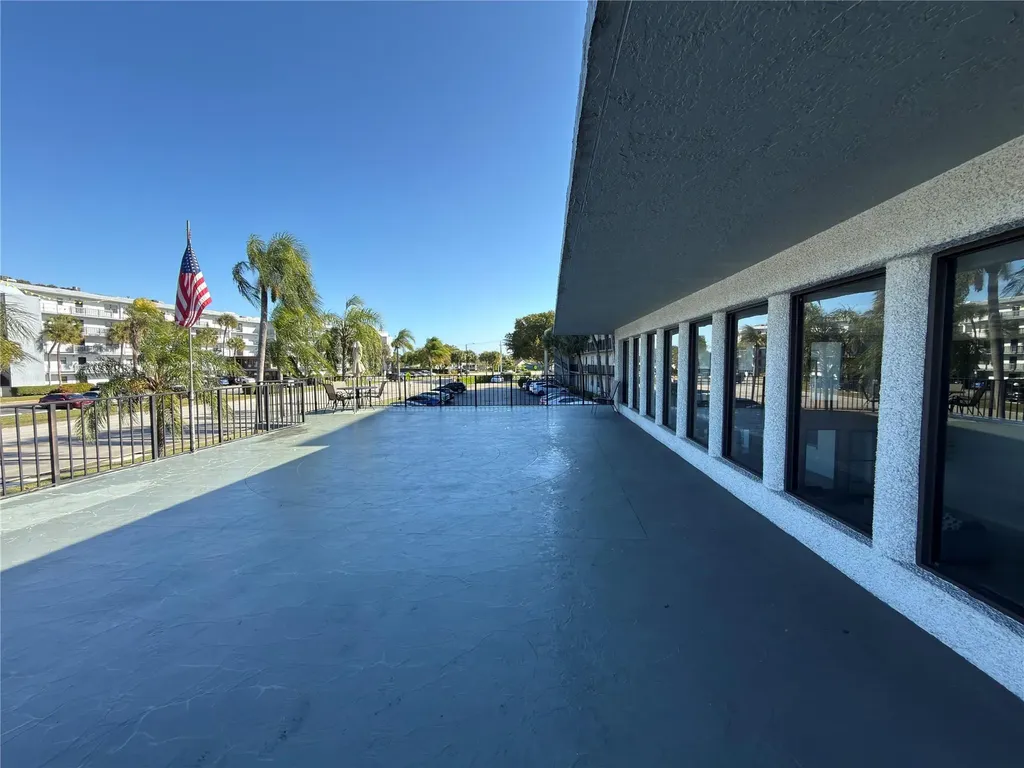 9440 SW 8 Street Boca Raton FL 33428