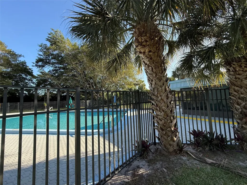 9440 SW 8 Street Boca Raton FL 33428