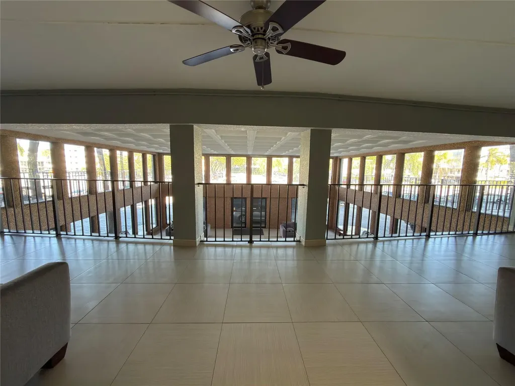 9440 SW 8 Street Boca Raton FL 33428