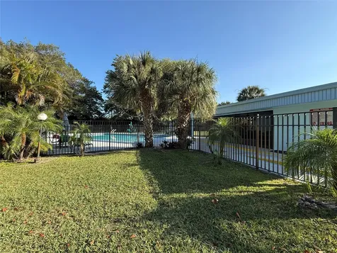 9440 SW 8 Street Boca Raton FL 33428