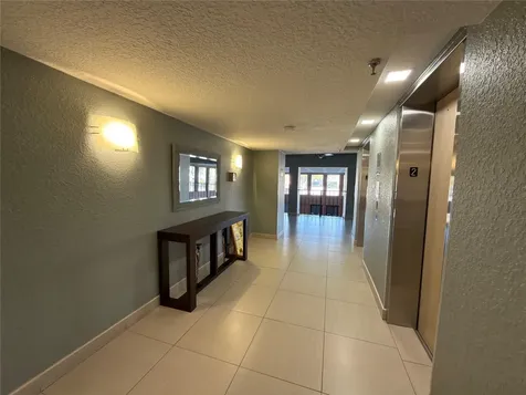 9440 SW 8 Street Boca Raton FL 33428