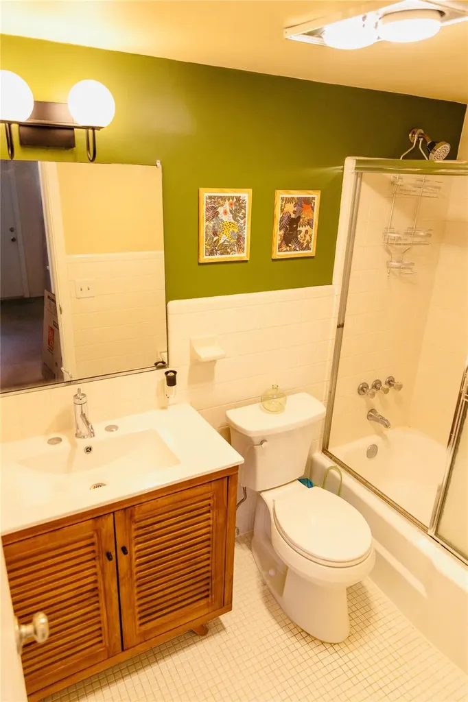 1900 NE 8th Court Fort Lauderdale FL 33304
