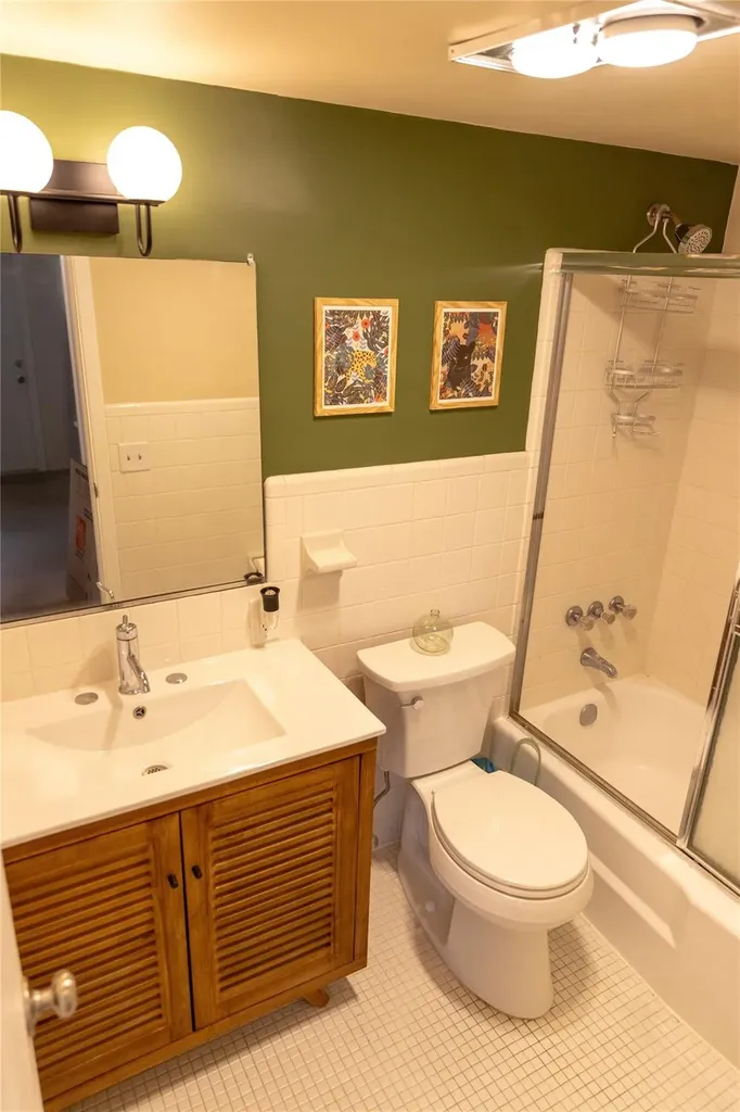 1900 NE 8th Court Fort Lauderdale FL 33304