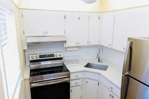 1900 NE 8th Court Fort Lauderdale FL 33304