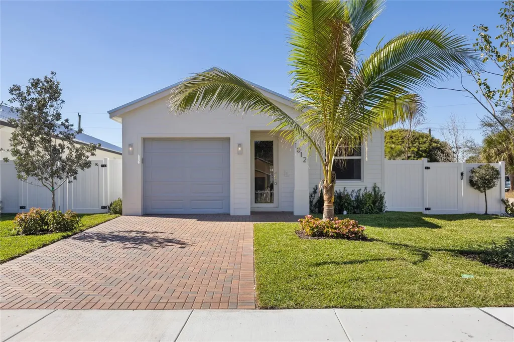 1012 Miami Boulevard Delray Beach FL 33483