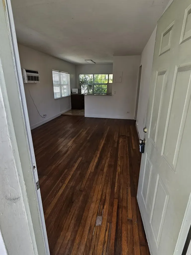 7950 Abbott Avenue Miami Beach FL 33141