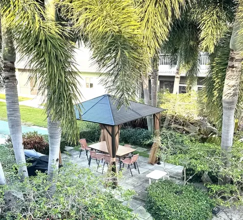 2100 NE 38th Street Lighthouse Point FL 33064