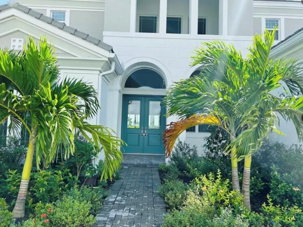 5199 Liberty Lane Westlake FL 33470