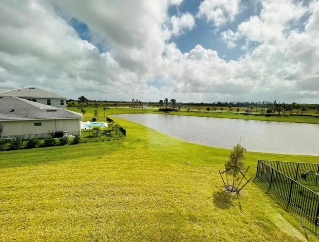 5199 Liberty Lane Westlake FL 33470
