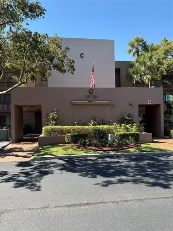 7275 Ashmont Circle Tamarac FL 33321