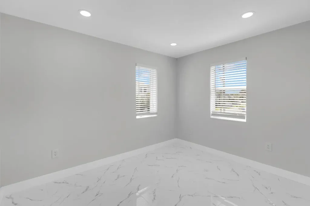 851 NW 4th Avenue Pompano Beach FL 33060
