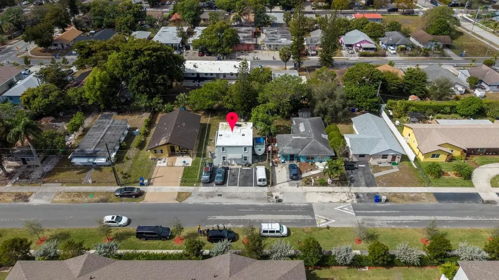 851 NW 4th Avenue Pompano Beach FL 33060