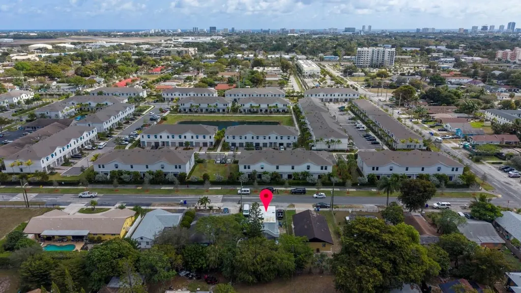 851 NW 4th Avenue Pompano Beach FL 33060