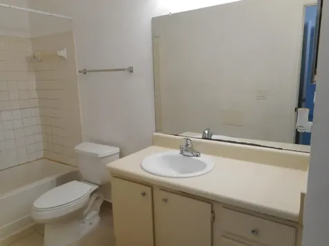 2926 S University Drive Davie FL 33328