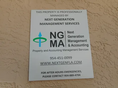 2926 S University Drive Davie FL 33328