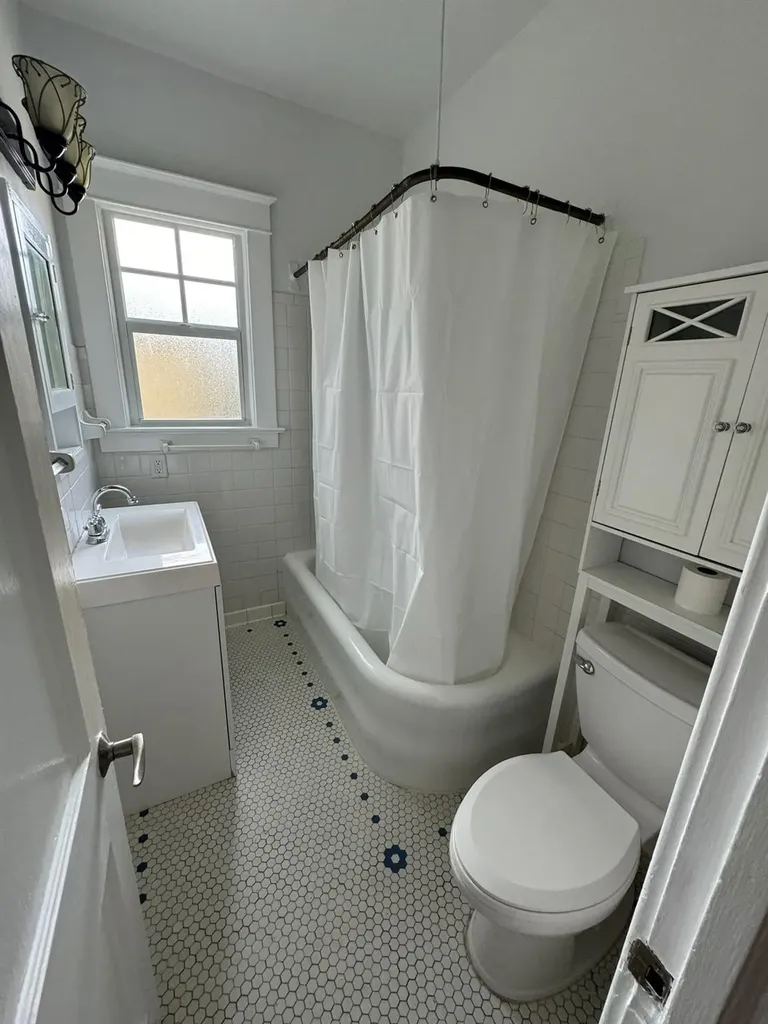 226 NE 7th Delray Beach FL 33483