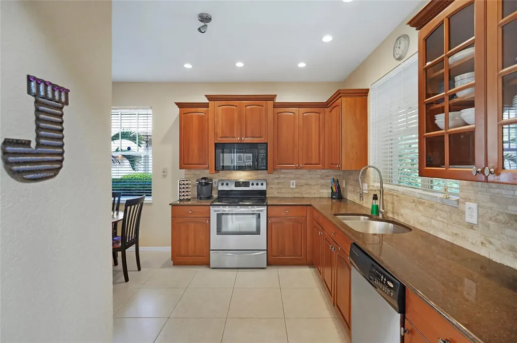 5715 NW 119th Terrace Parkland FL 33076