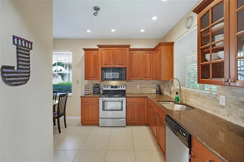 5715 NW 119th Terrace Coral Springs FL 33076