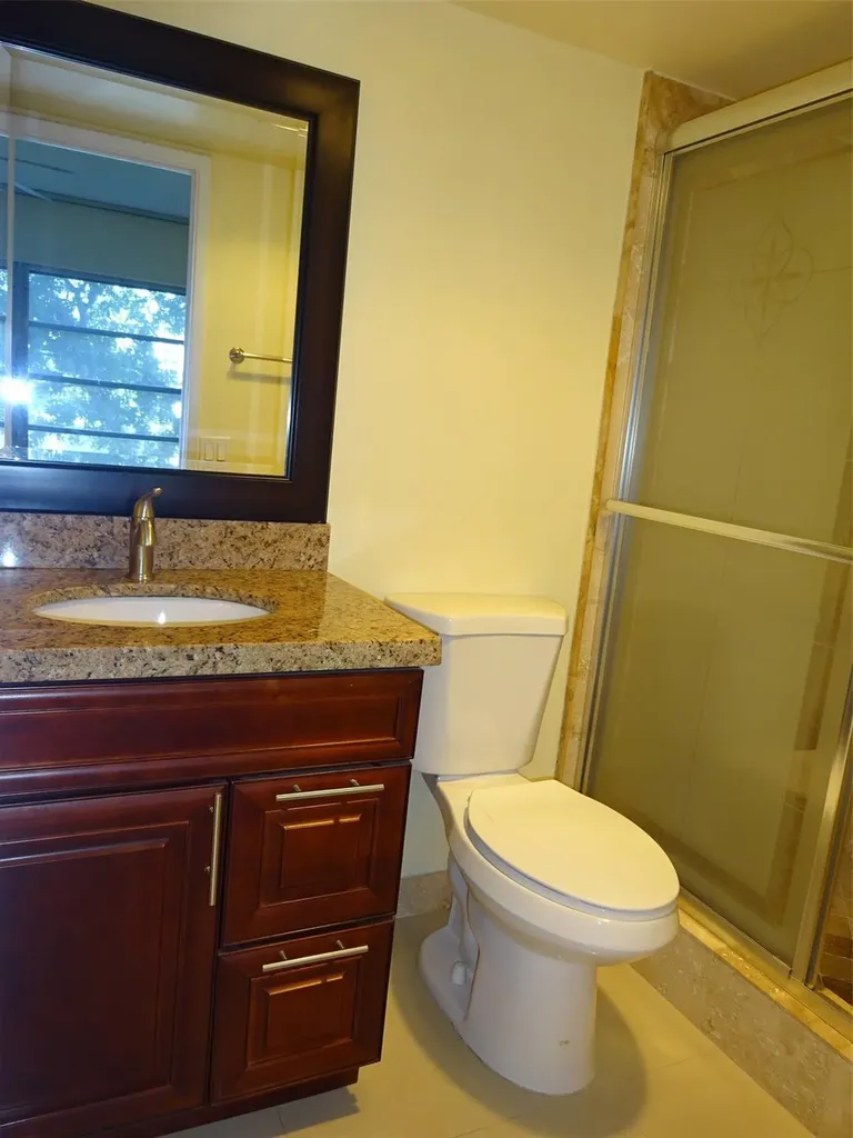 2801 N Palm Aire Drive Pompano Beach FL 33069