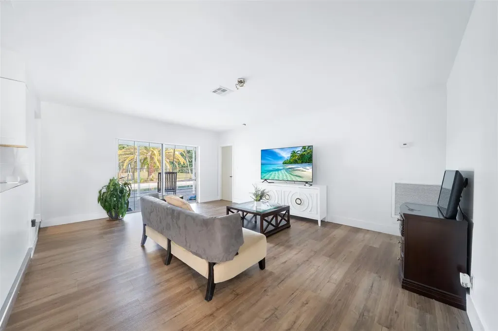 4221 NW 107th Avenue Coral Springs FL 33065