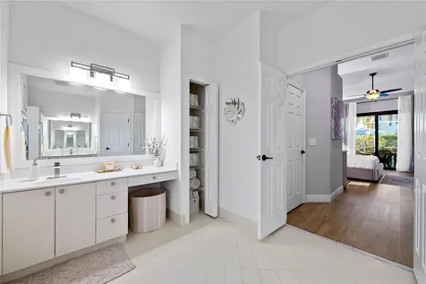 4940 NW 110th Terrace Coral Springs FL 33076