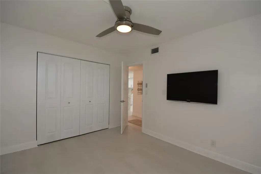 1831 Sabal Palm Drive Davie FL 33324