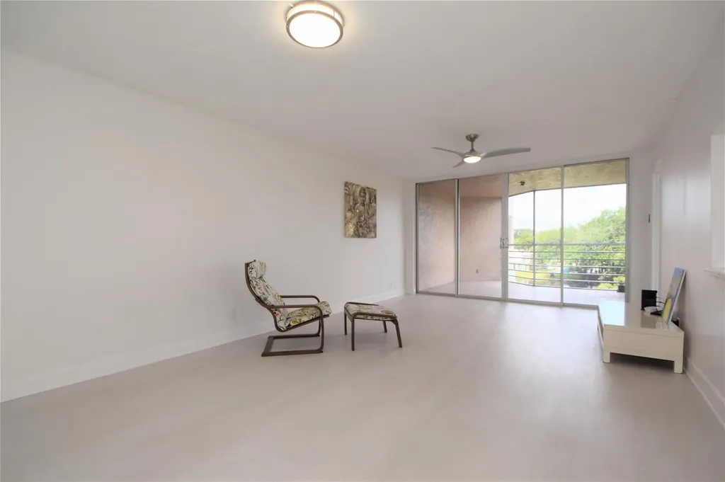 1831 Sabal Palm Drive Davie FL 33324