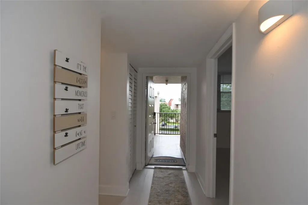 1831 Sabal Palm Drive Davie FL 33324