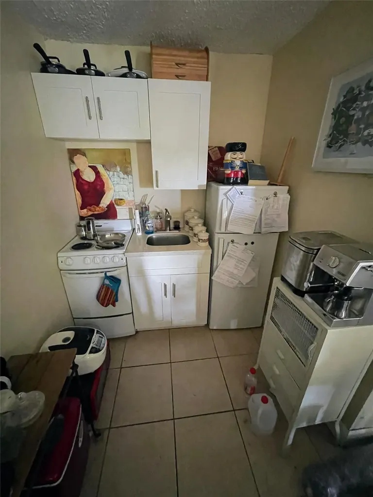 2800 W Sunrise Boulevard Fort Lauderdale FL 33311