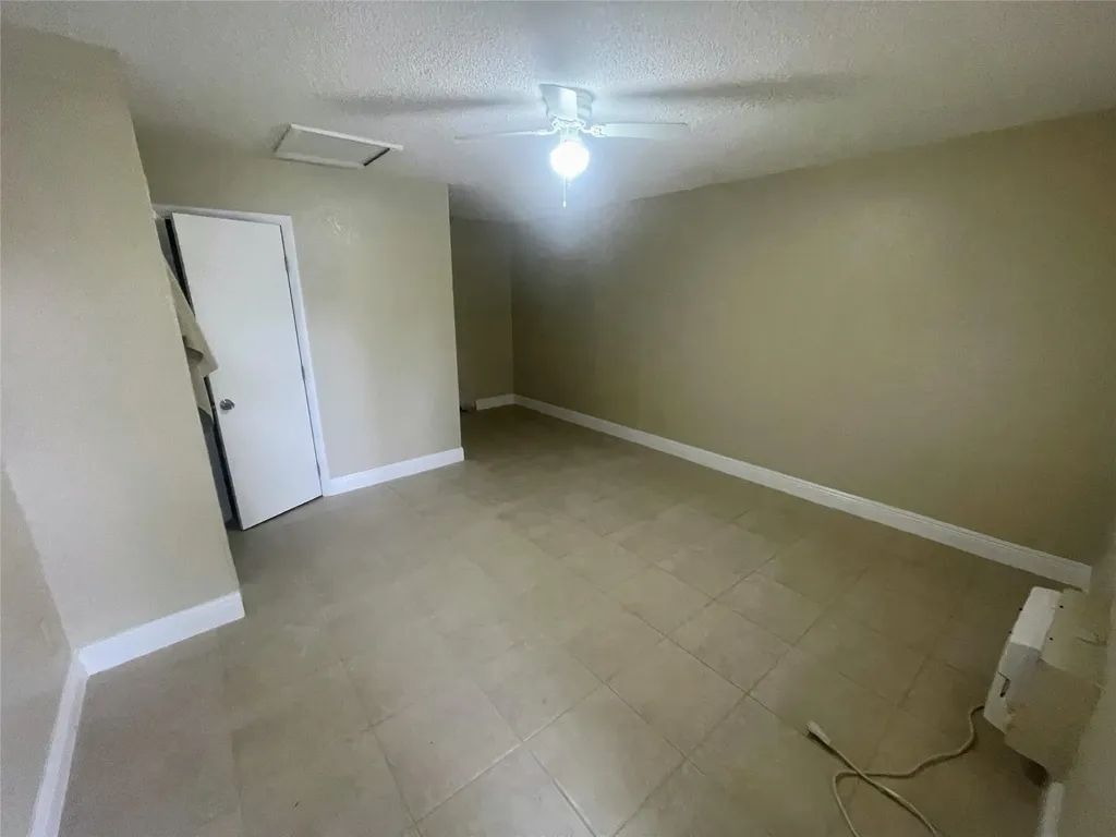 2800 W Sunrise Boulevard Fort Lauderdale FL 33311