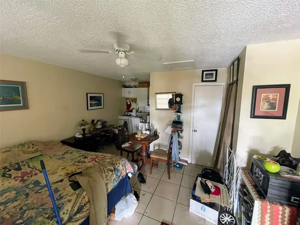 2800 W Sunrise Boulevard Fort Lauderdale FL 33311