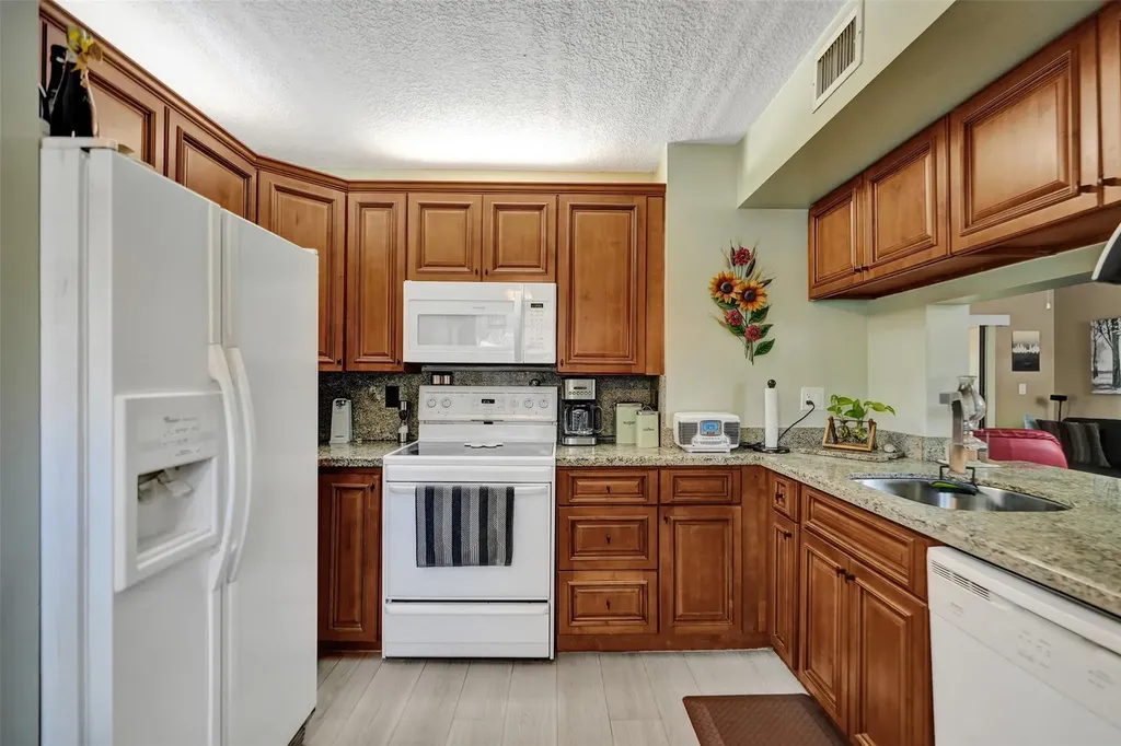 9629 NW 4th Street Coral Springs FL 33071