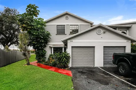 164 NW 106th Terrace Pembroke Pines FL 33026