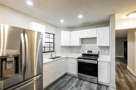 164 NW 106th Terrace Pembroke Pines FL 33026