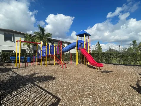 4678 Santa Cruz Way Davie FL 33314