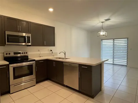 4678 Santa Cruz Way Davie FL 33314