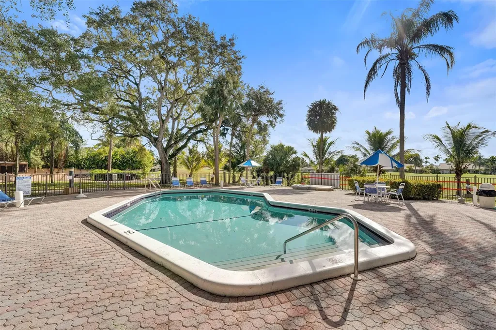 3800 N Hills Drive Hollywood FL 33021
