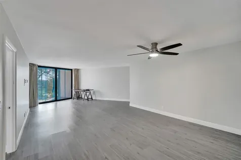 3800 N Hills Drive Hollywood FL 33021
