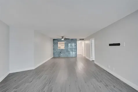 3800 N Hills Drive Hollywood FL 33021