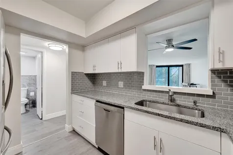 3800 N Hills Drive Hollywood FL 33021