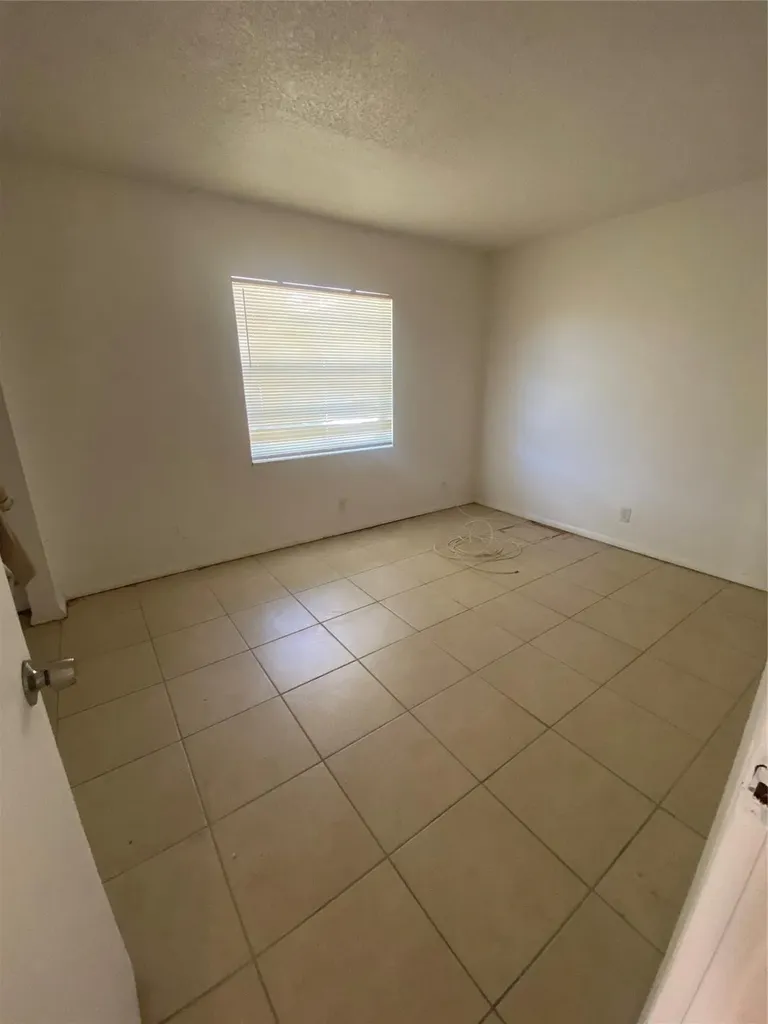1461 NW 20th Street Fort Lauderdale FL 33311