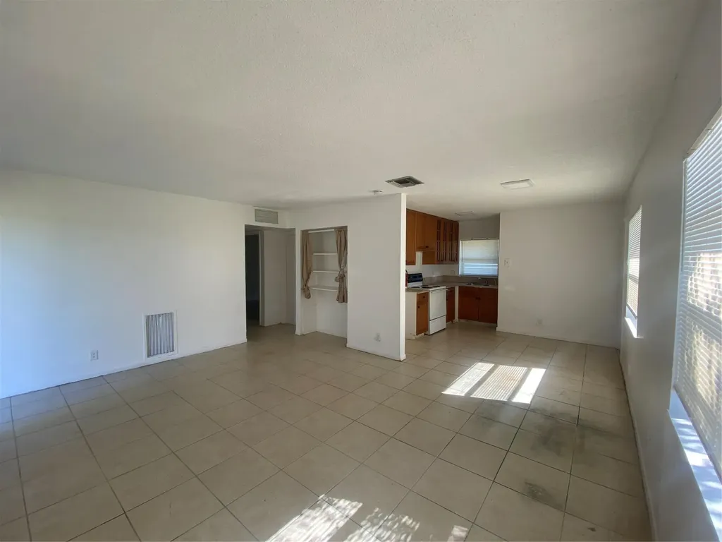 1461 NW 20th Street Fort Lauderdale FL 33311