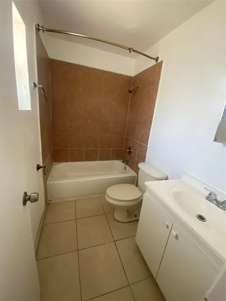 1461 NW 20th Street Fort Lauderdale FL 33311