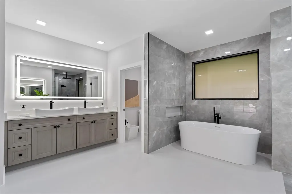 7685 NW 47th Drive Coral Springs FL 33067