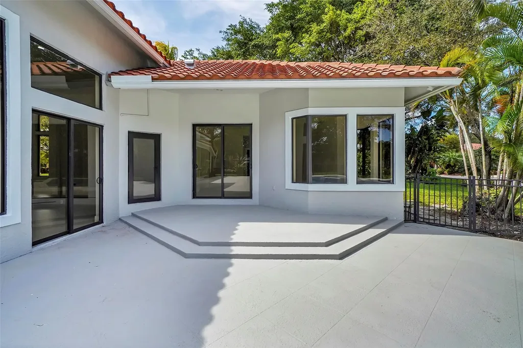 7685 NW 47th Drive Coral Springs FL 33067