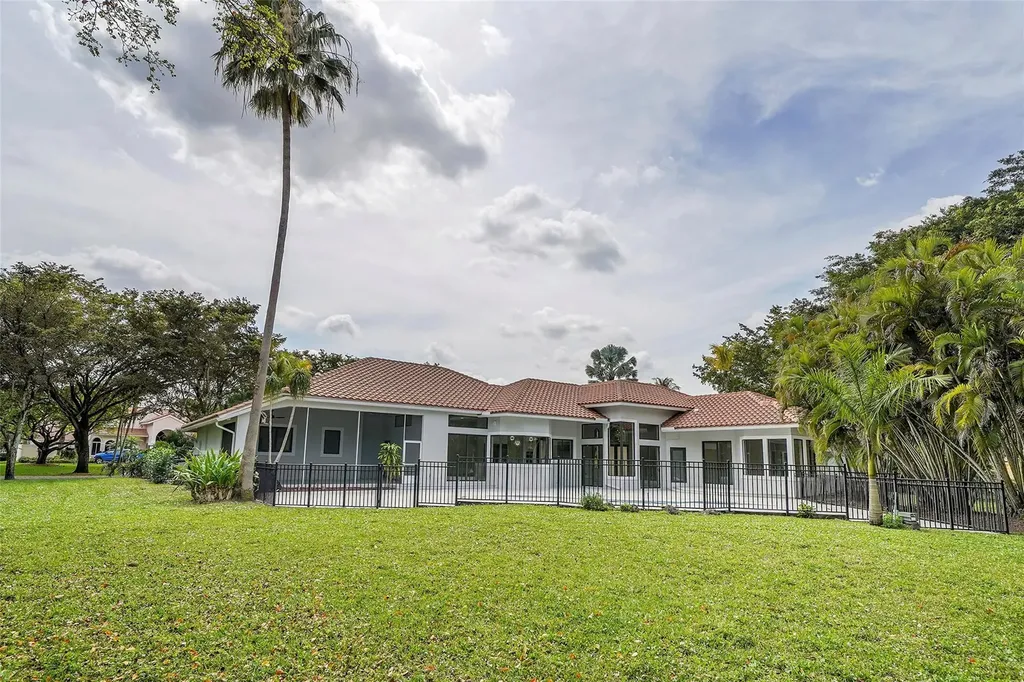 7685 NW 47th Drive Coral Springs FL 33067